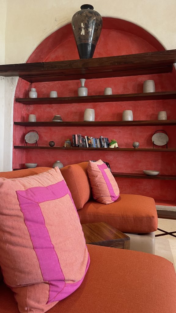 Las Alamandas Review