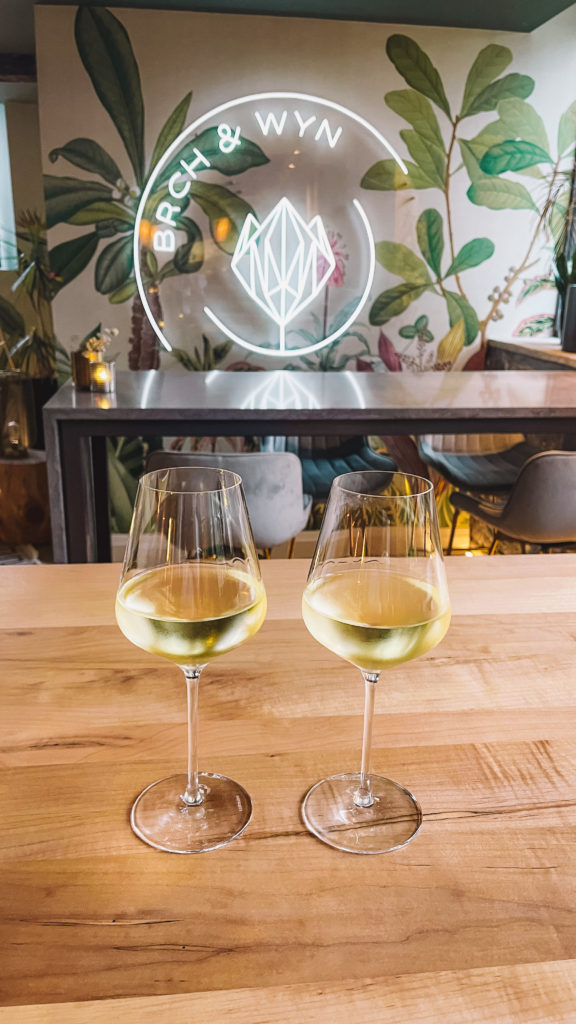 Things to do in Stratford, Bryn & Wyn, Restaurants in Stratford, Staycations, Stratford itinerary